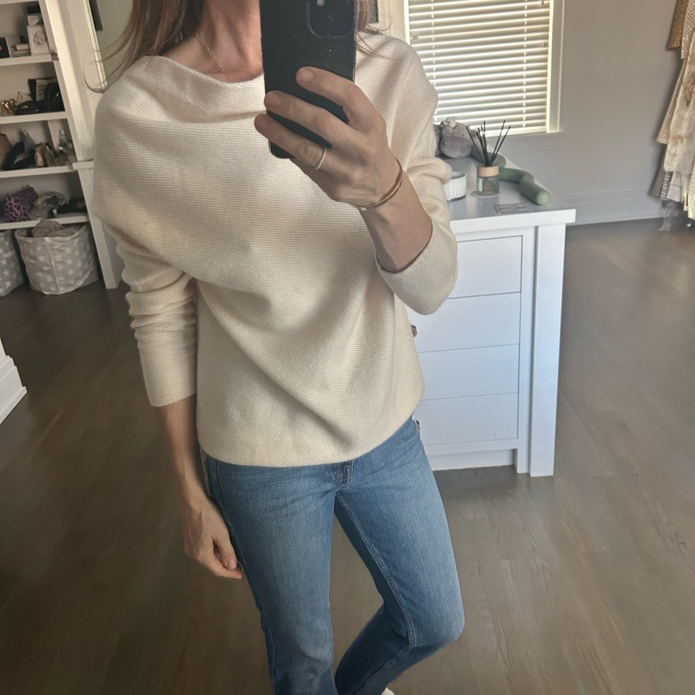 Club Monaco cashmerer sweater
